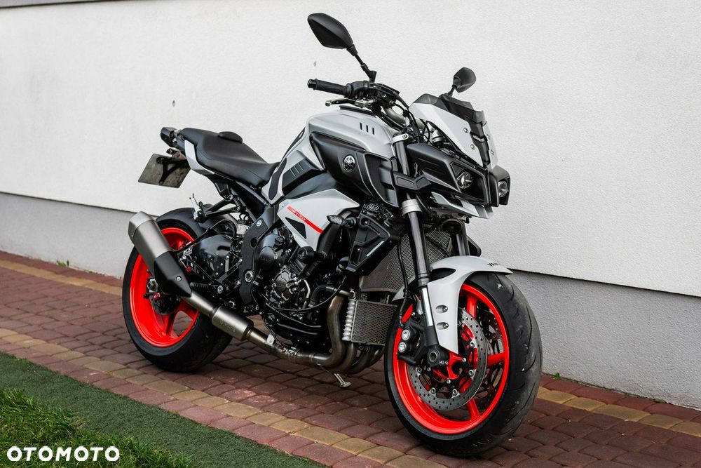 Yamaha MT - 1