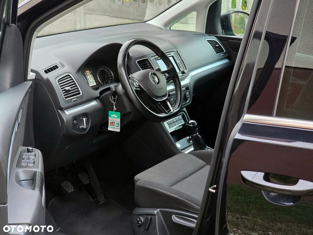 Volkswagen Sharan 2.0 TDI 4MOTION Comfortline - 6