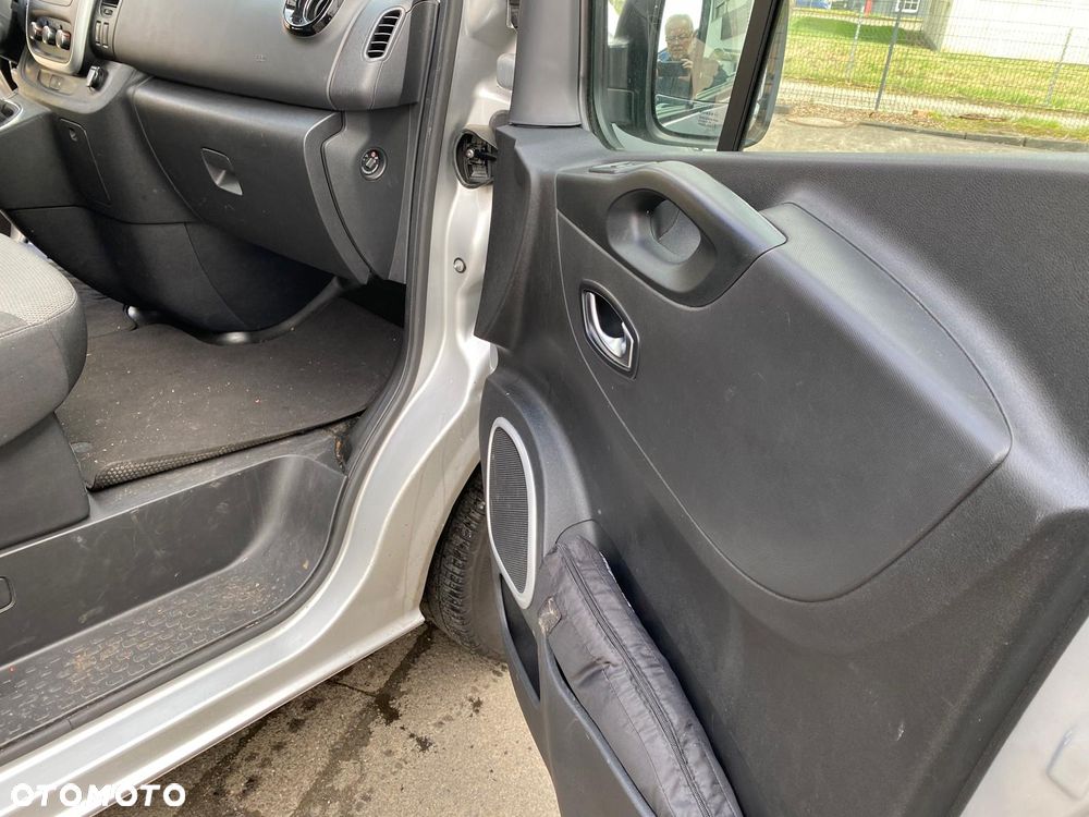 Renault Trafic Combi Life - 9