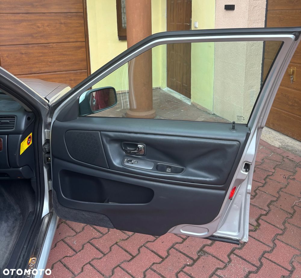 Volvo S70 2.5 - 10
