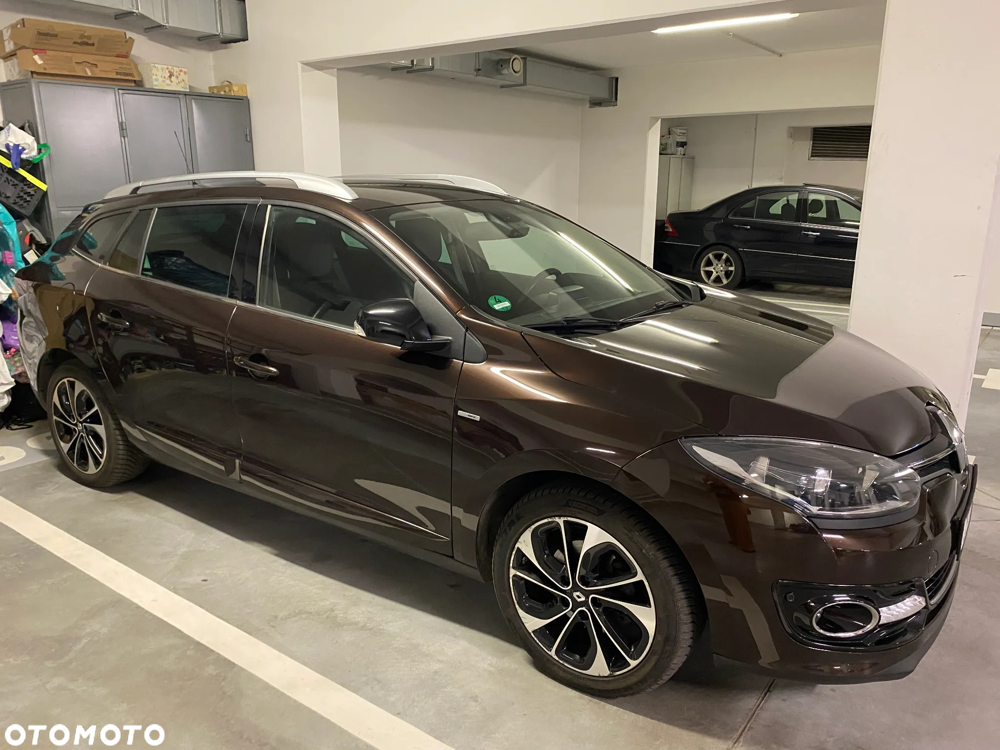 Renault Megane Grandtour ENERGY TCe 130 Start & Stop Bose Edition - 16
