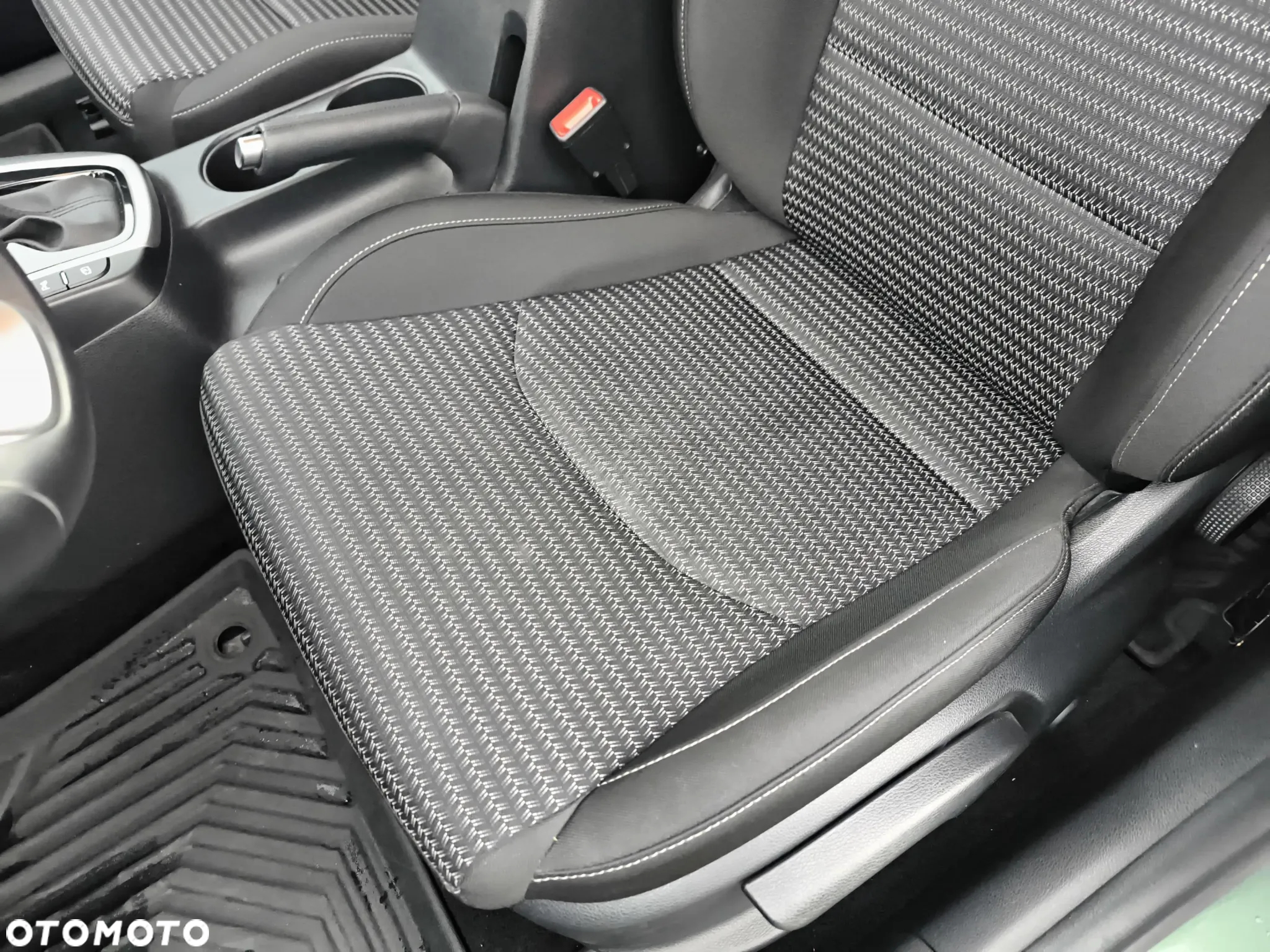 Kia Ceed 1.5 T-GDI M DCT - 12