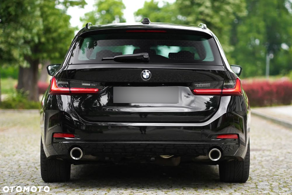 BMW Seria 3 320d Advantage sport - 11