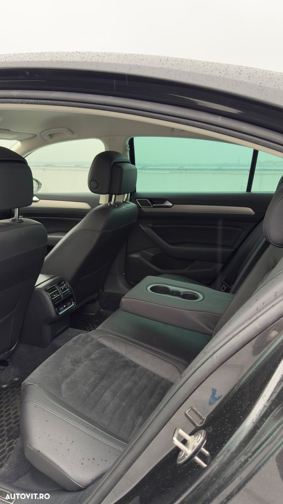 Volkswagen Passat 2.0 TDI SCR DSG (BlueM Tech) Highline - 21