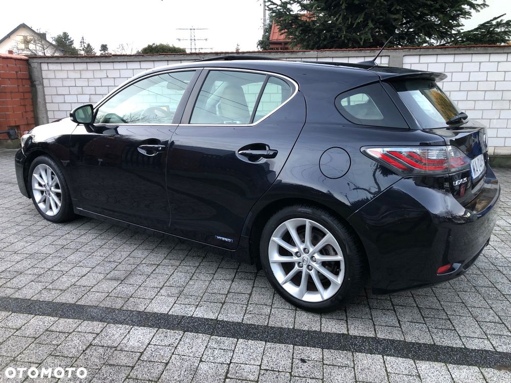 Lexus CT 200h Prestige - 4