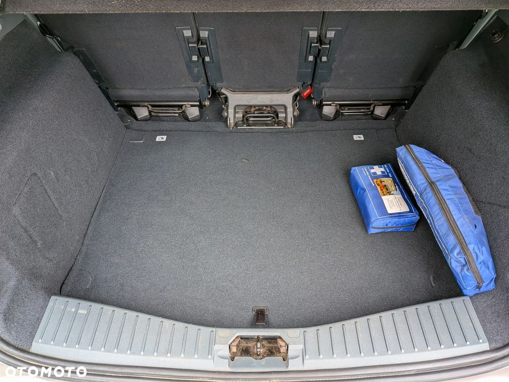 Ford C-MAX 1.6 EcoBoost Titanium - 21
