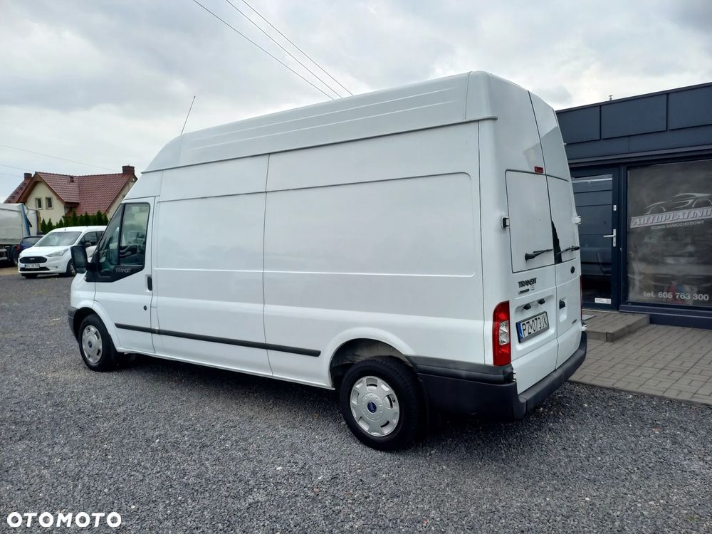 Ford Transit - 4