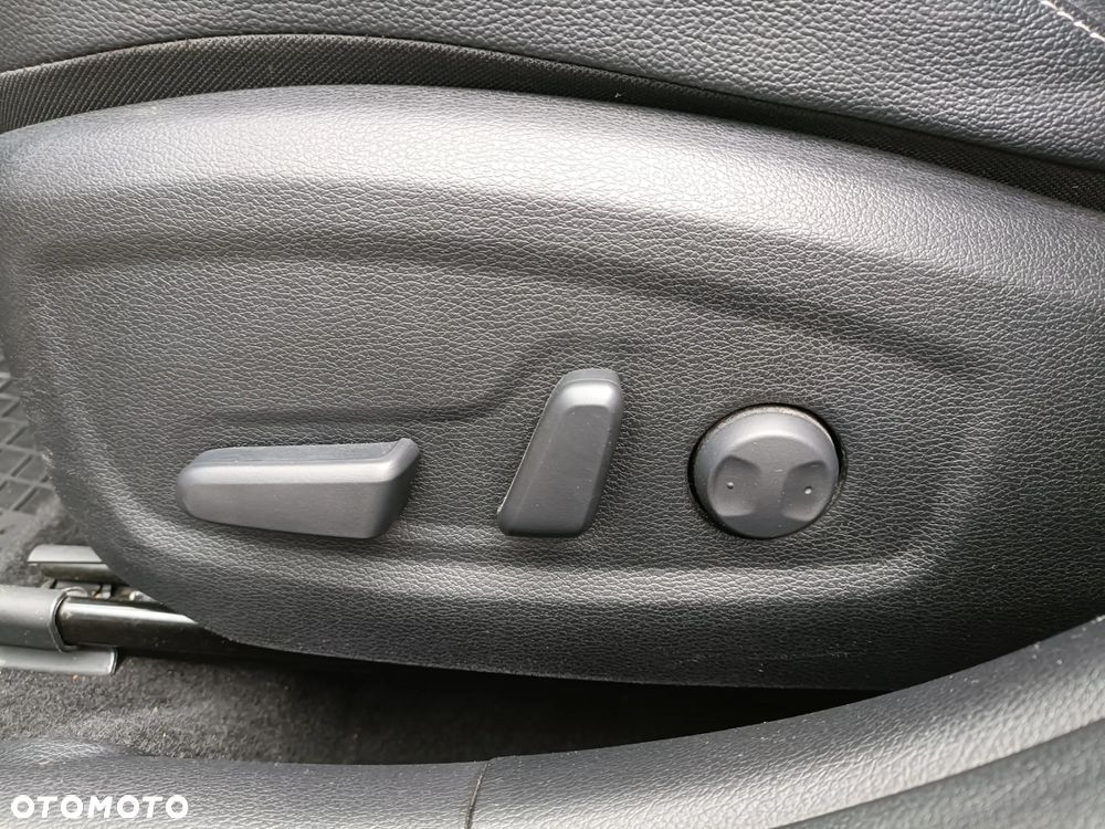 Kia XCeed 1.5 T-GDI Prestige Line DCT - 11