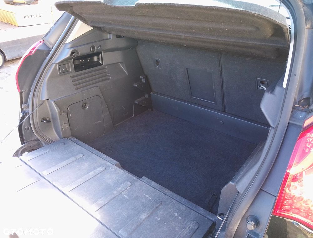 Peugeot 3008 1.6 HDi Premium - 5