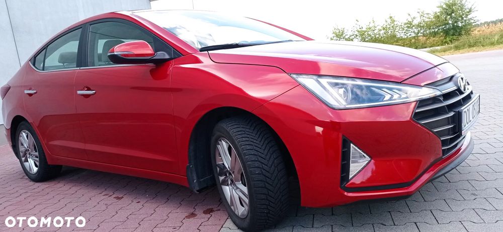 Hyundai Elantra 1.6 Comfort - 5