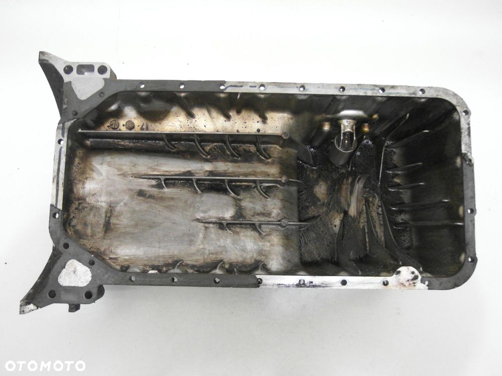 MISKA OLEJOWA MERCEDES W202 C 180 R1110140802 - 2