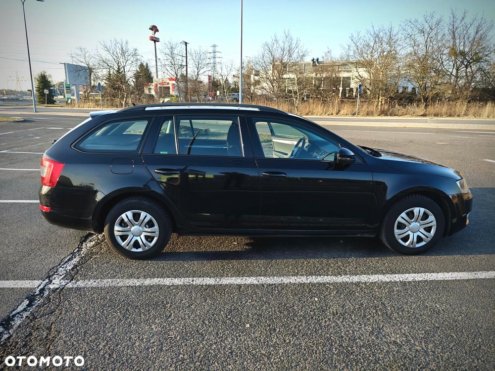 Skoda Octavia 1.6 TDI Ambition - 6