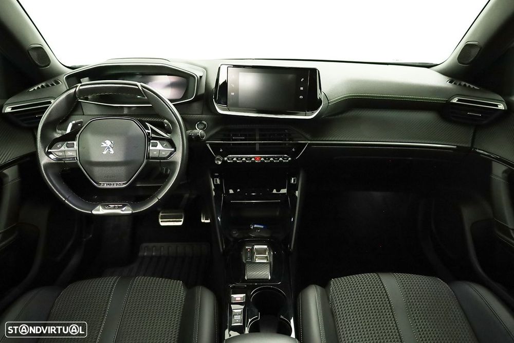 Peugeot 2008 1.2 PureTech GT EAT8 - 8