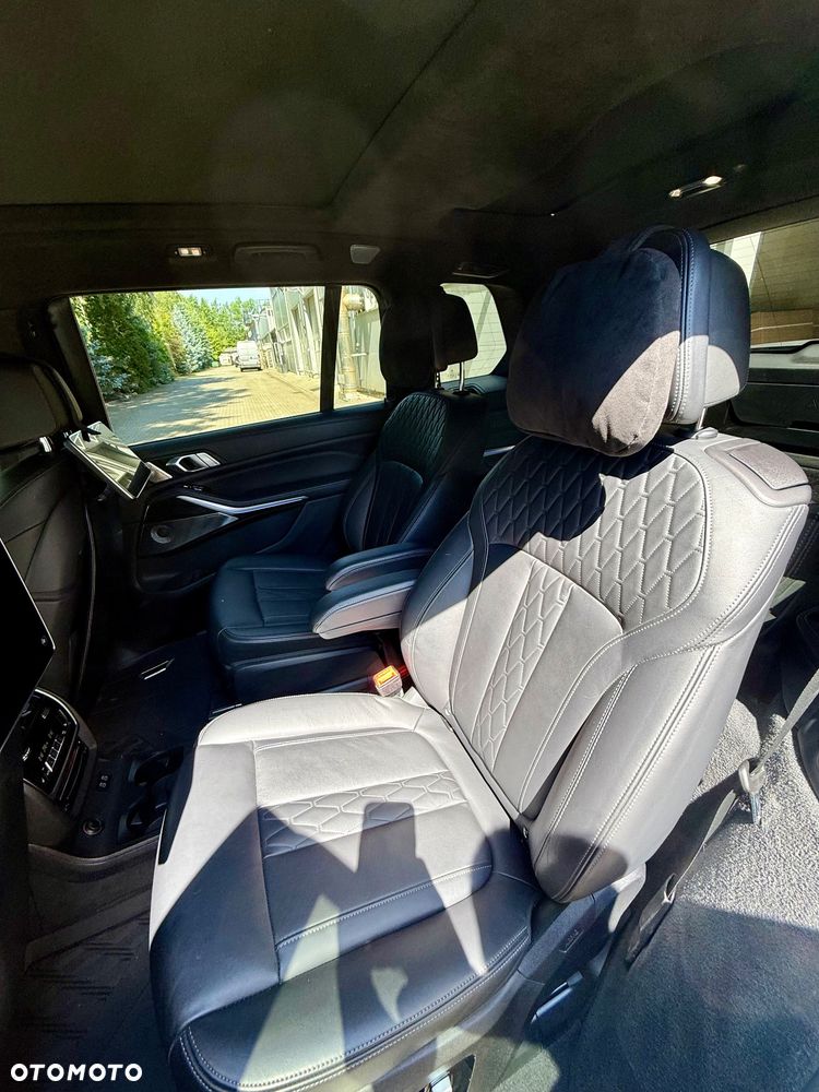 BMW X7 xDrive40d mHEV sport - 9
