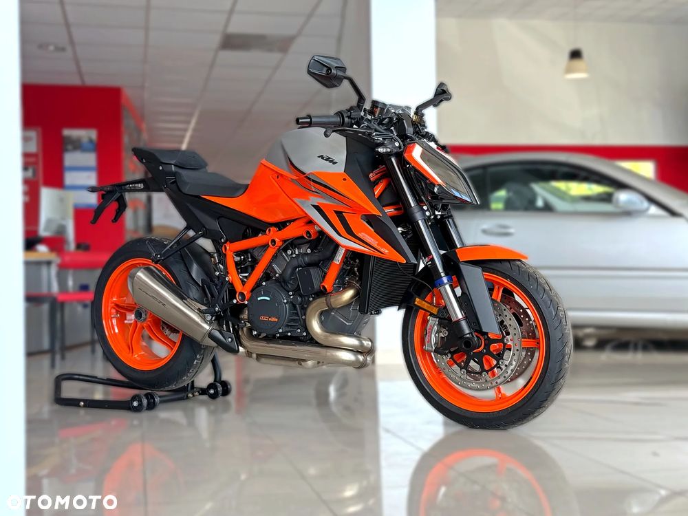 KTM Super Duke - 4