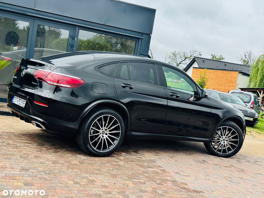 Mercedes-Benz GLC 300 d 4Matic 9G-TRONIC AMG Line Plus - 17