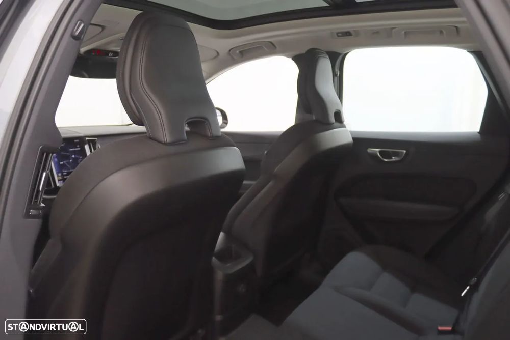 Volvo XC 60 2.0 T6 PHEV Inscription Expression AWD - 7