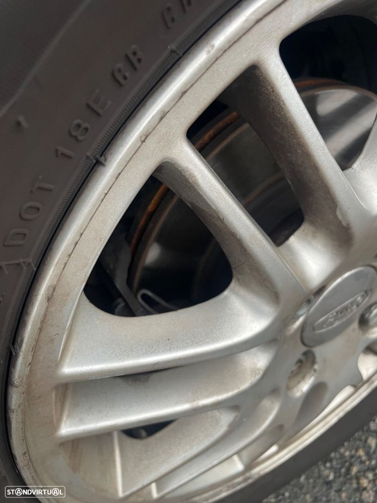 Ford Focus 1.8 TDCi Ghia - 16