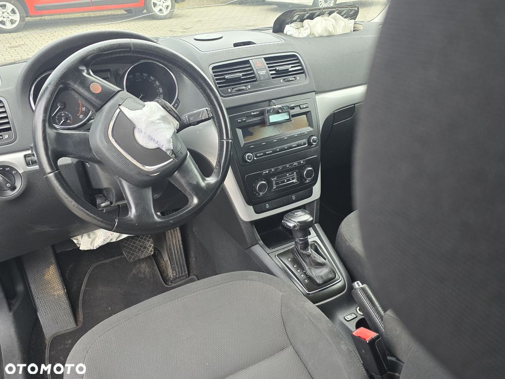 Skoda Yeti 2.0 TDI DSG 4x4 Ambition - 12