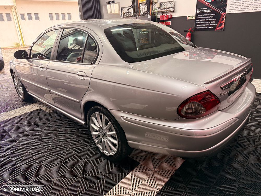 Jaguar X-Type 2.2 D Executive - 4