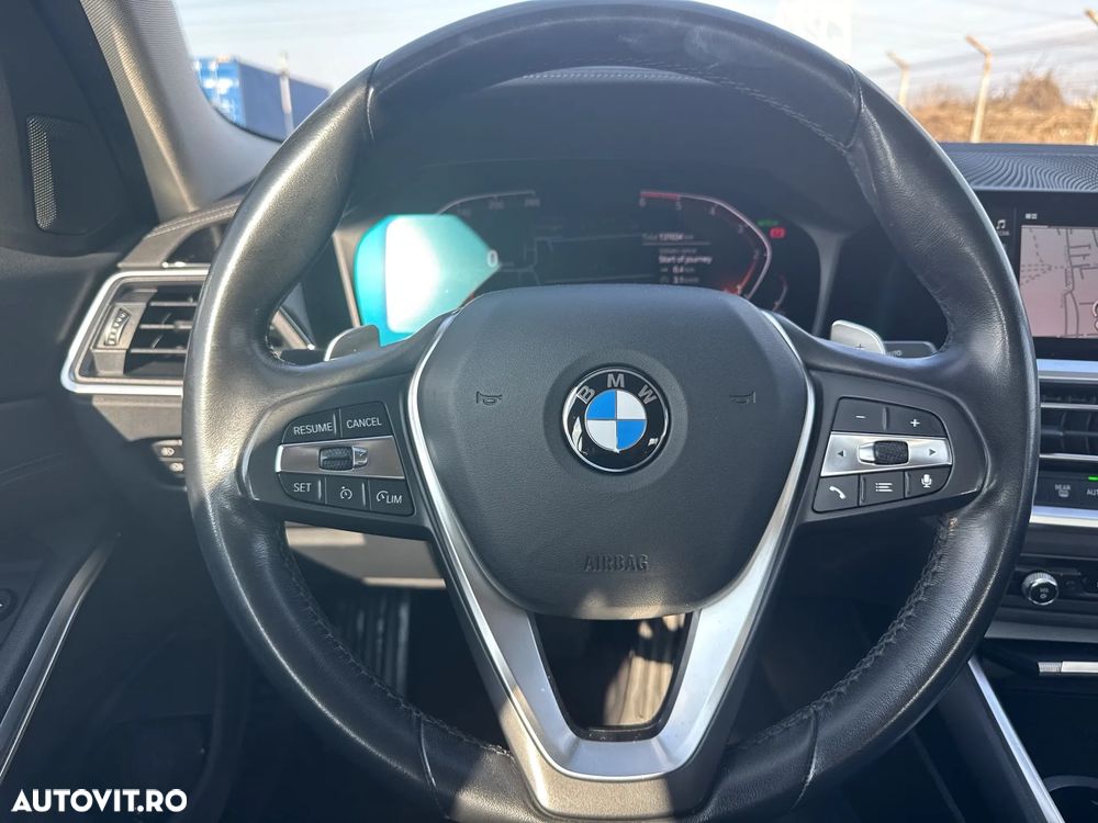 BMW Seria 3 320d Aut. Luxury Line - 20