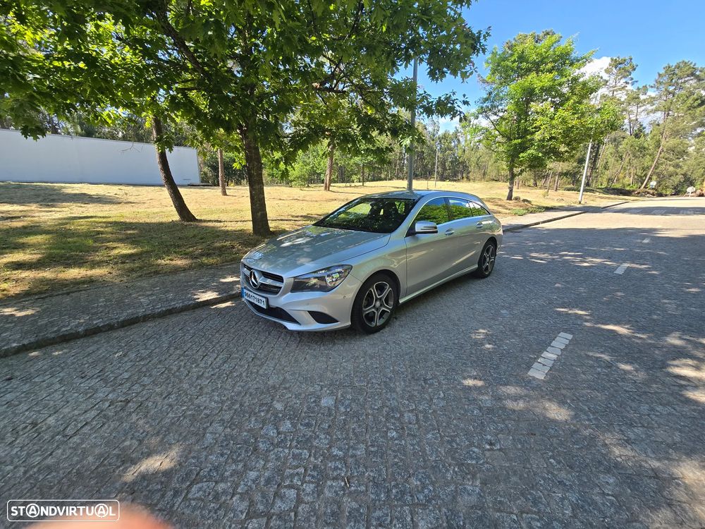 Mercedes-Benz CLA 180 d Shooting Brake - 2