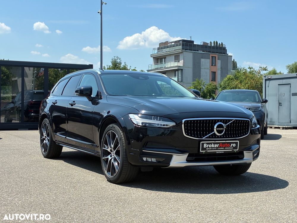 Volvo V90 D5 AWD Inscription - 4