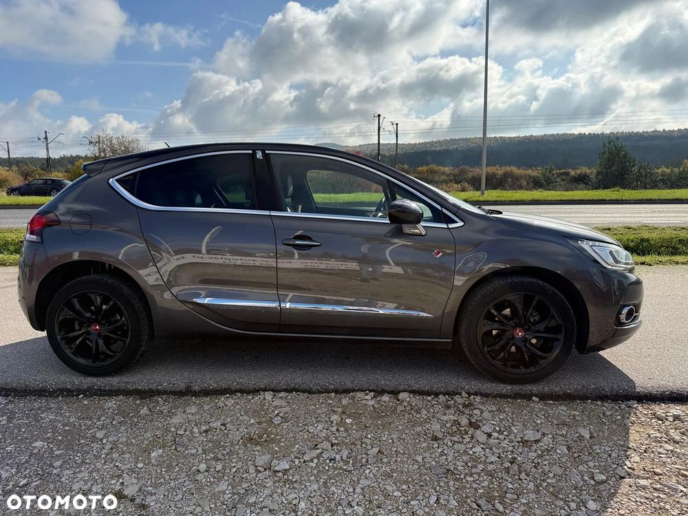 DS Automobiles DS 4 - 7