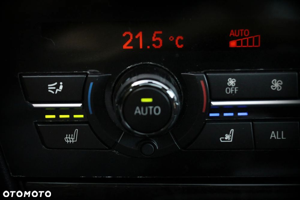 BMW Seria 7 750d xDrive - 30