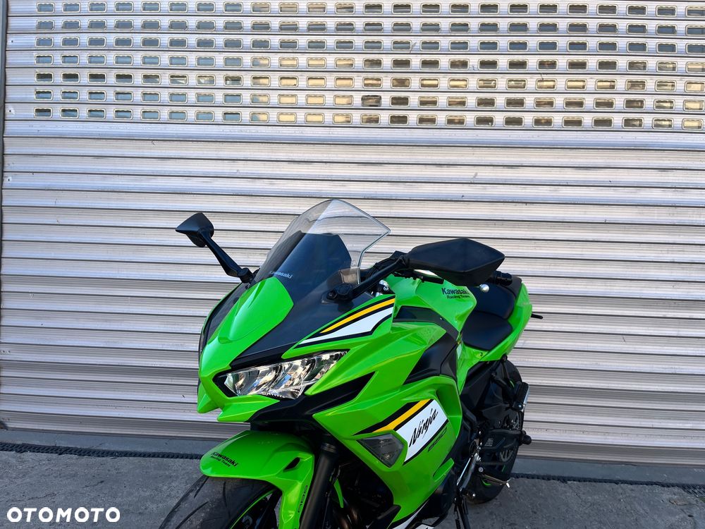 Kawasaki Ninja - 28