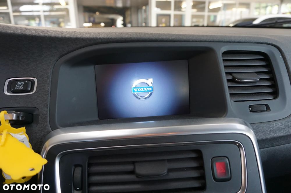 Volvo S60 - 16