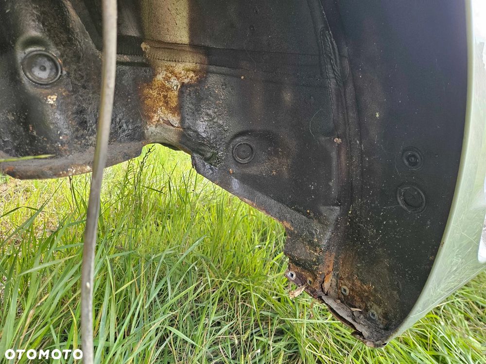 Błotnik Ćwiartka LY7W Poszycie Słupek Próg Podłużnica Dach Audi A6 C6 Sedan - 27