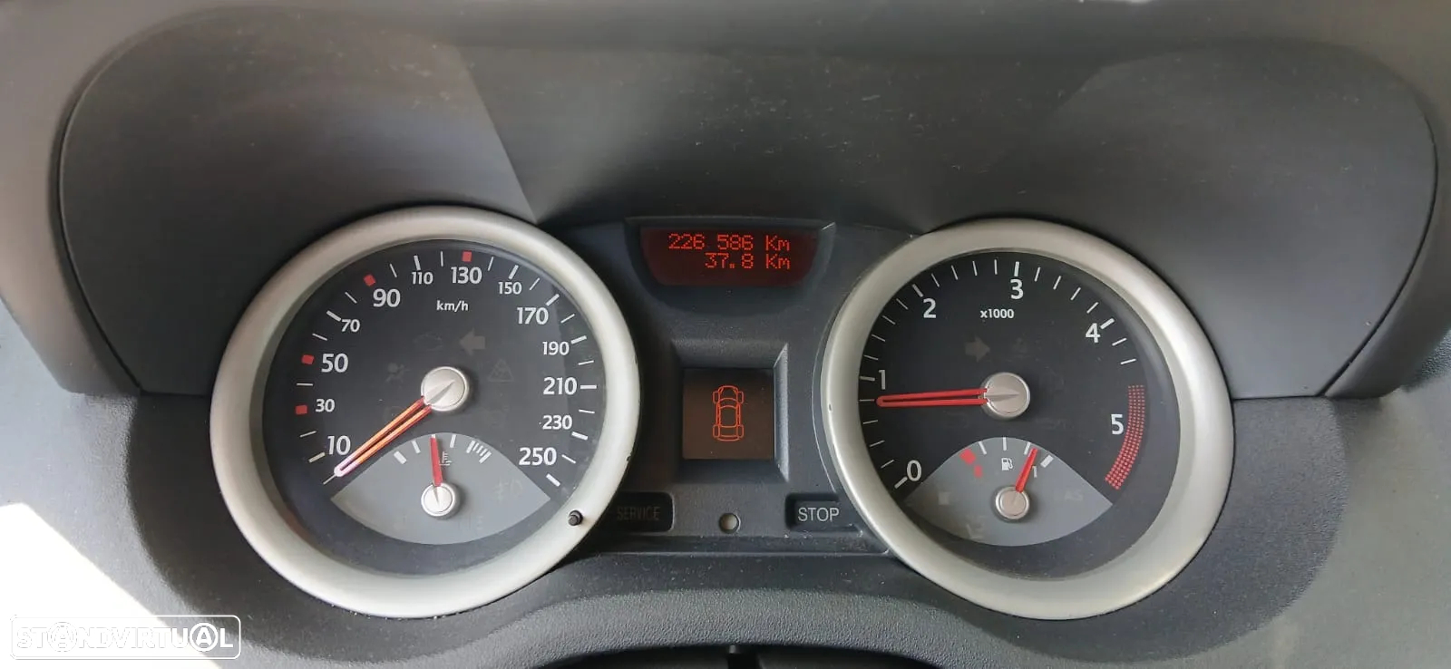 Renault Mégane Break 1.5 dCi Confort - 9