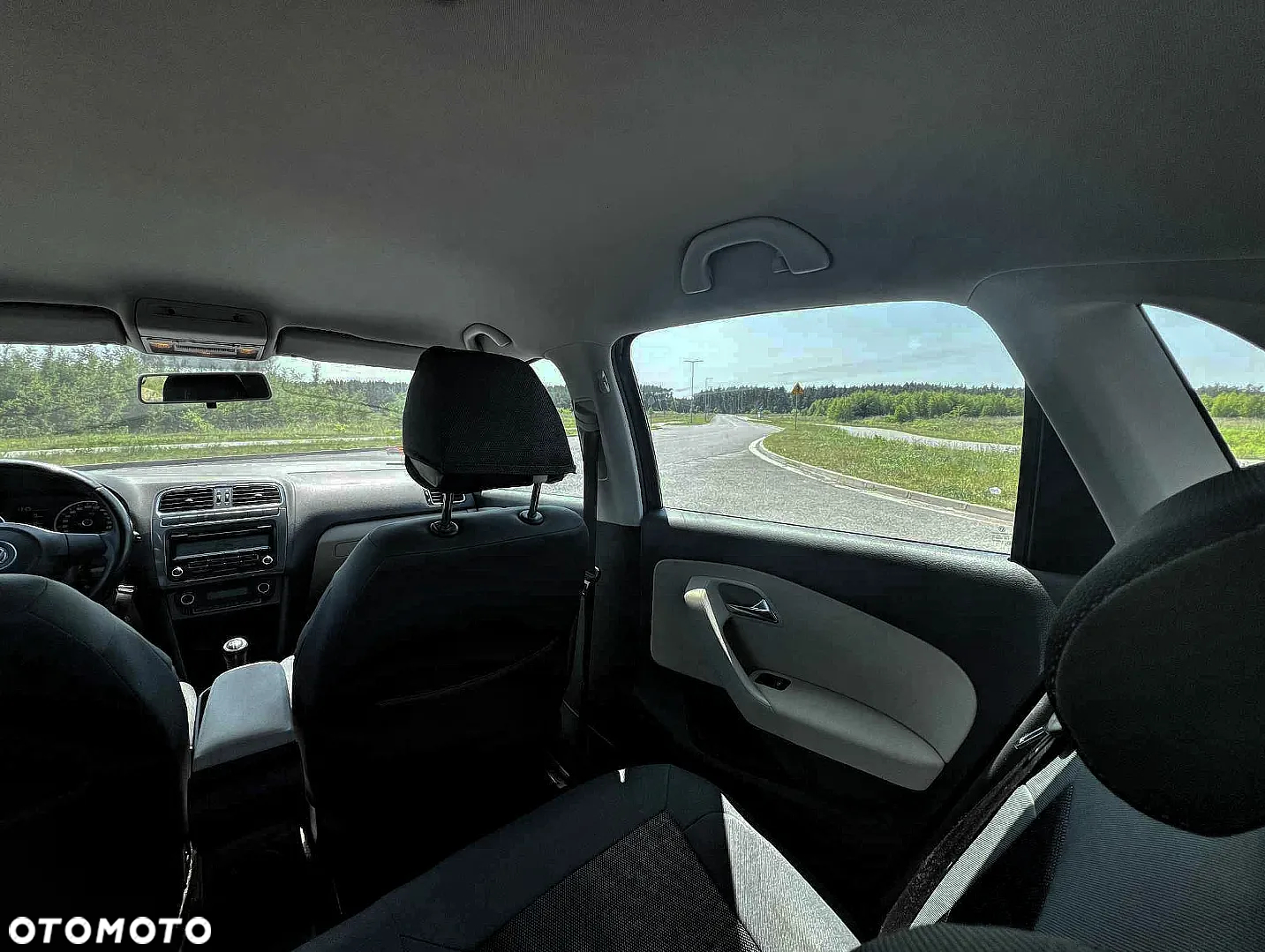 Volkswagen Polo 1.4 16V Comfortline - 17