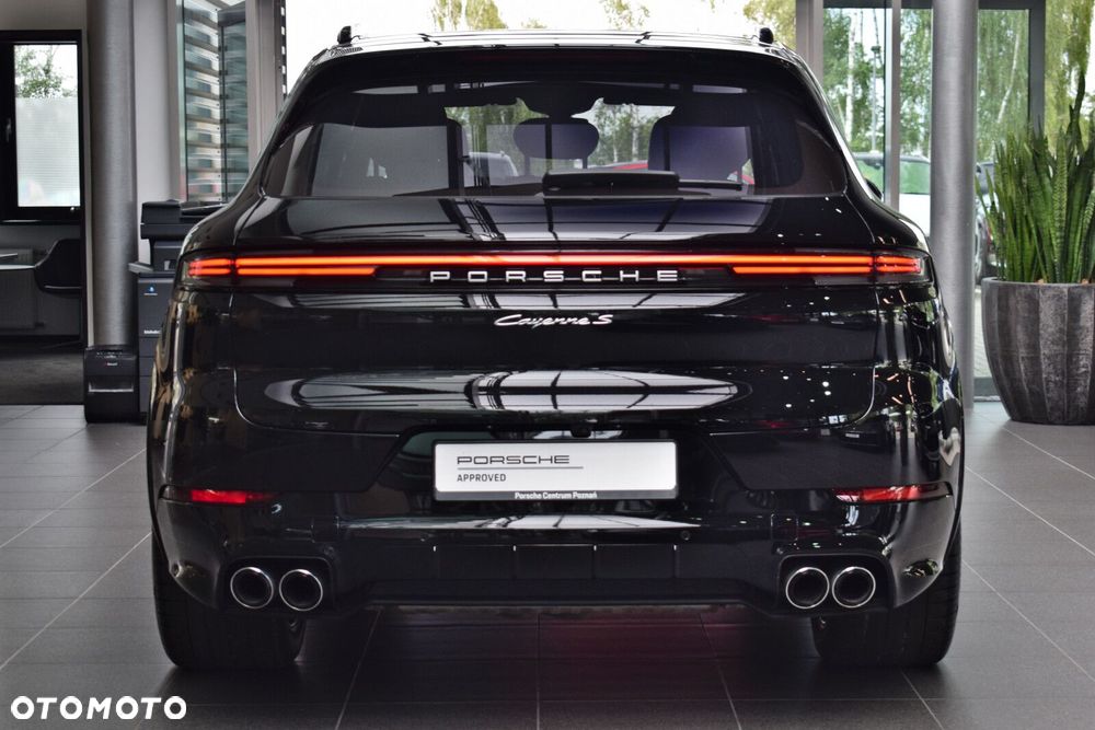 Porsche Cayenne - 6