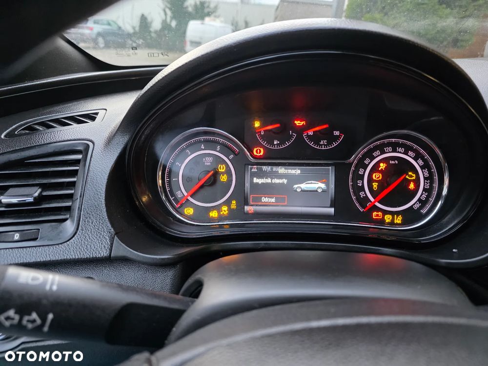Opel Insignia 2.0 CDTI Executive S&S - 18