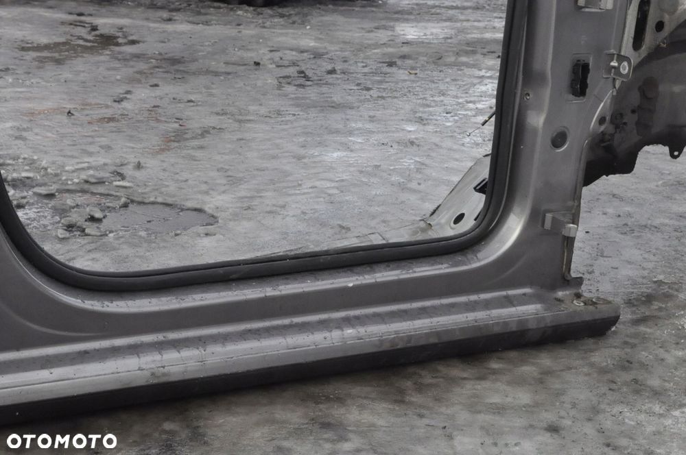 VOLKSWAGEN GOLF VII SŁUPEK PRÓG PRAWY HB 5D LA7N - 4