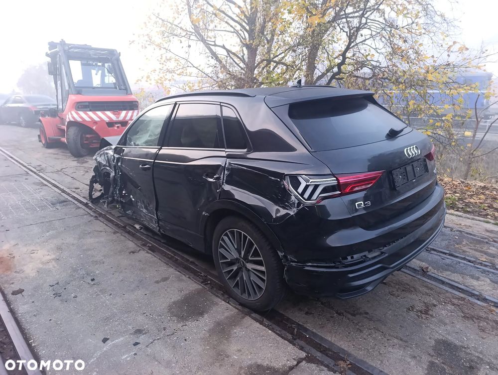 Audi Q3 35 TDI Quattro S Line - 1