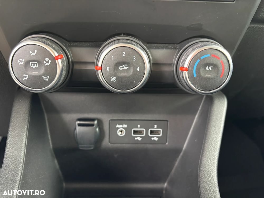 Renault Clio V 1.0 TCe 90 Equilibre - 22