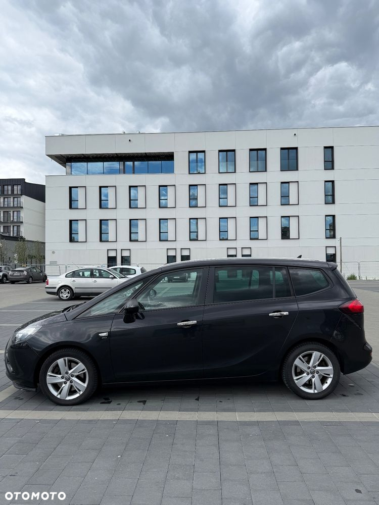 Opel Zafira - 3