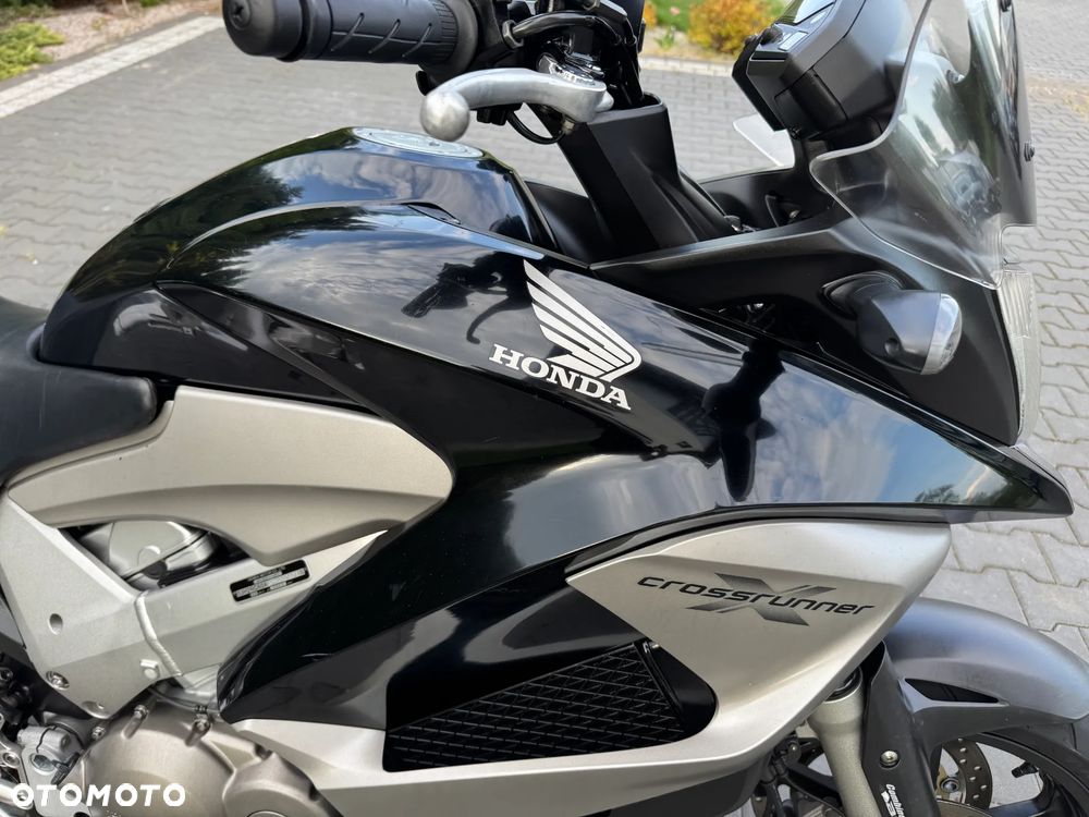 Honda VFR - 32