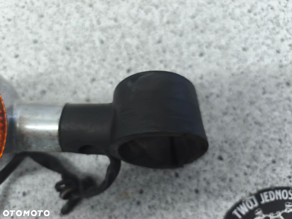 Kierunkowskaz prawy przód Honda VT700 VT 700 VT 1100 VT1100 Shadow 700 1100 - 8