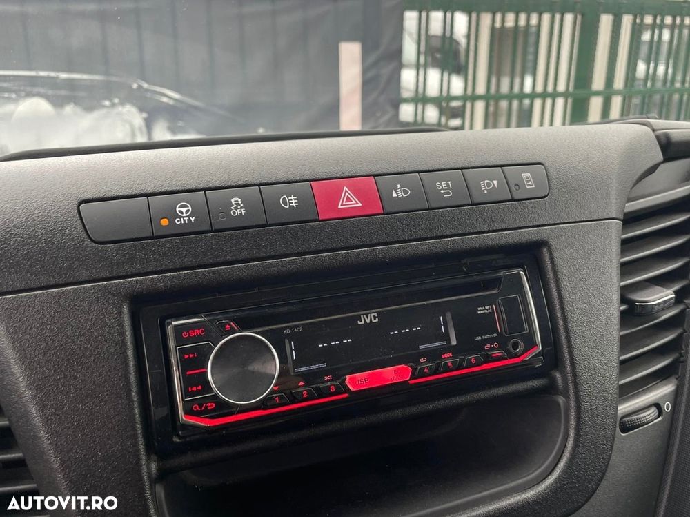 Iveco Daily 3.0 D Prelata 10 EUROPALETI AXA DUBLA SPATE - 24