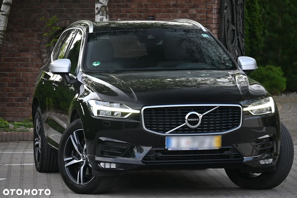 Volvo XC 60 D5 SCR AWD R-Design - 6