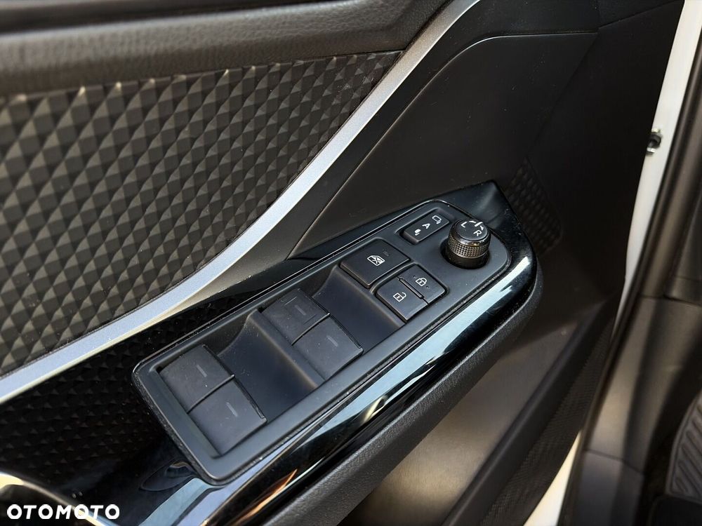 Toyota C-HR 1.8 Hybrid GPF GR Sport - 29