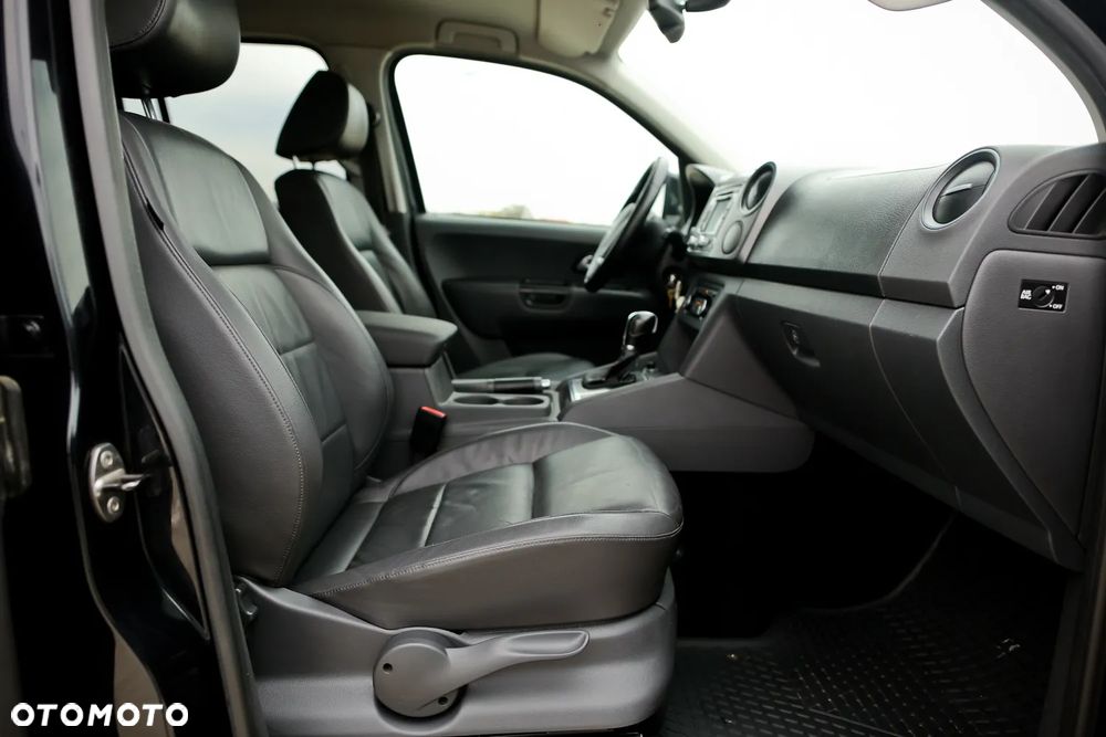 Volkswagen Amarok 2.0 BiTDI Autm Highline - 26