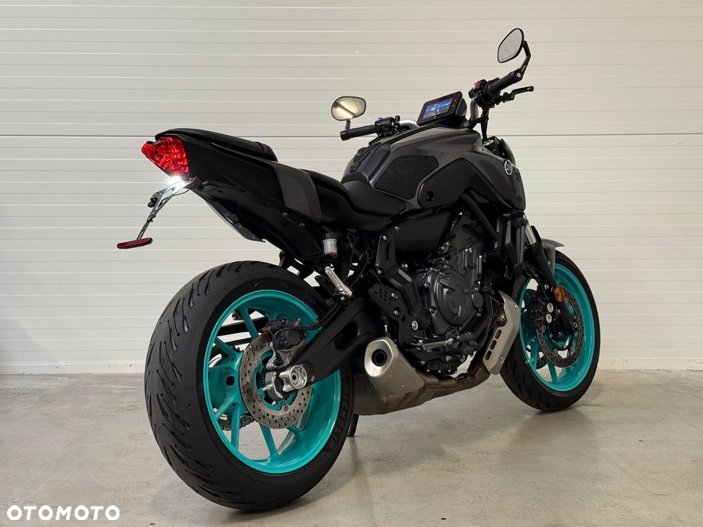 Yamaha MT - 4