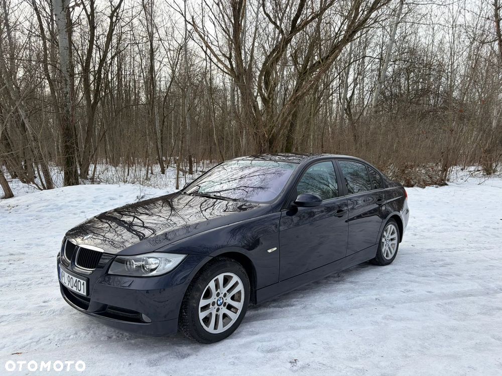 BMW Seria 3 318i - 9