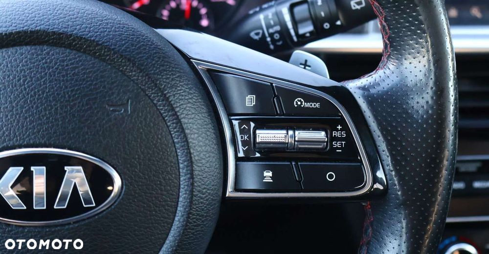 Kia Optima - 22