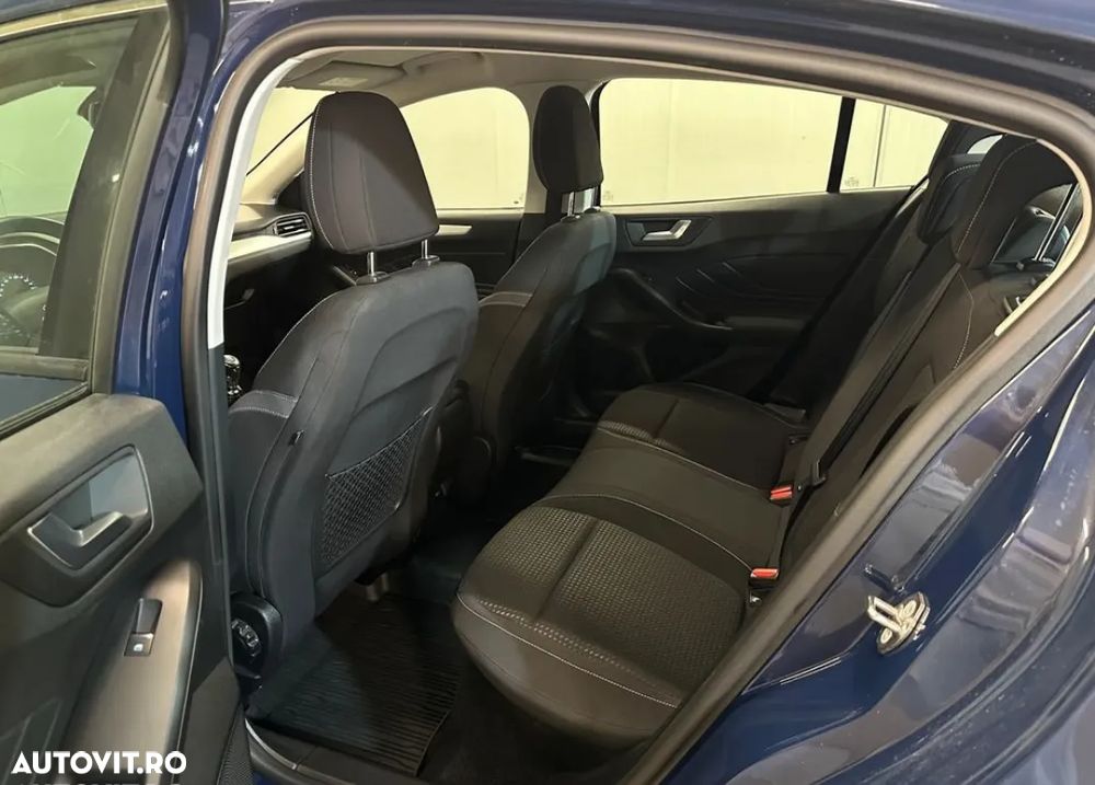 Ford Focus 1.0 EcoBoost Titanium - 6